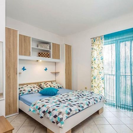 Botic Apartments Šilo Εξωτερικό φωτογραφία