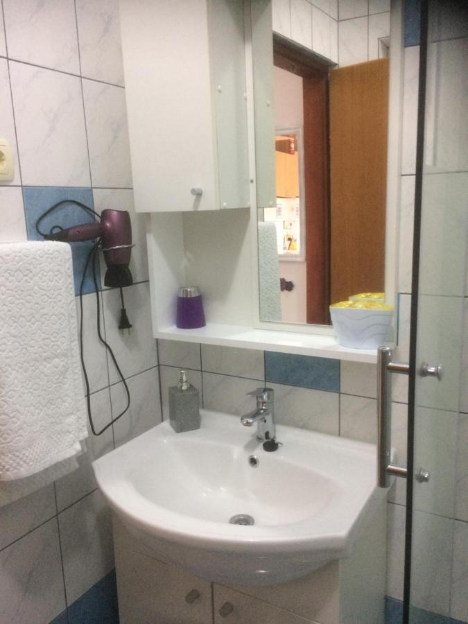Botic Apartments Šilo Εξωτερικό φωτογραφία