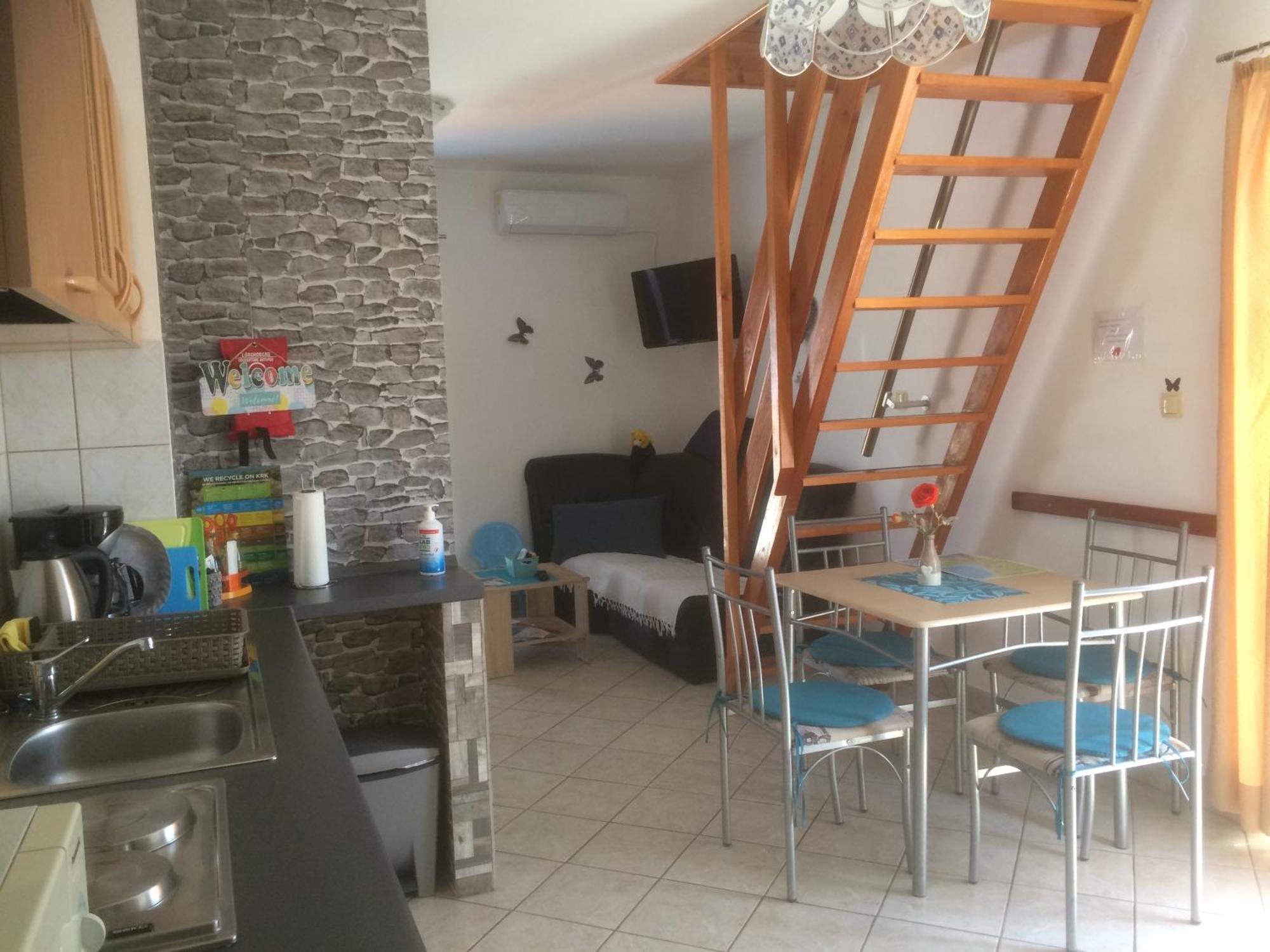 Botic Apartments Šilo Εξωτερικό φωτογραφία