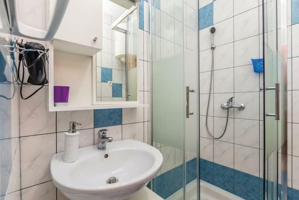 Botic Apartments Šilo Εξωτερικό φωτογραφία