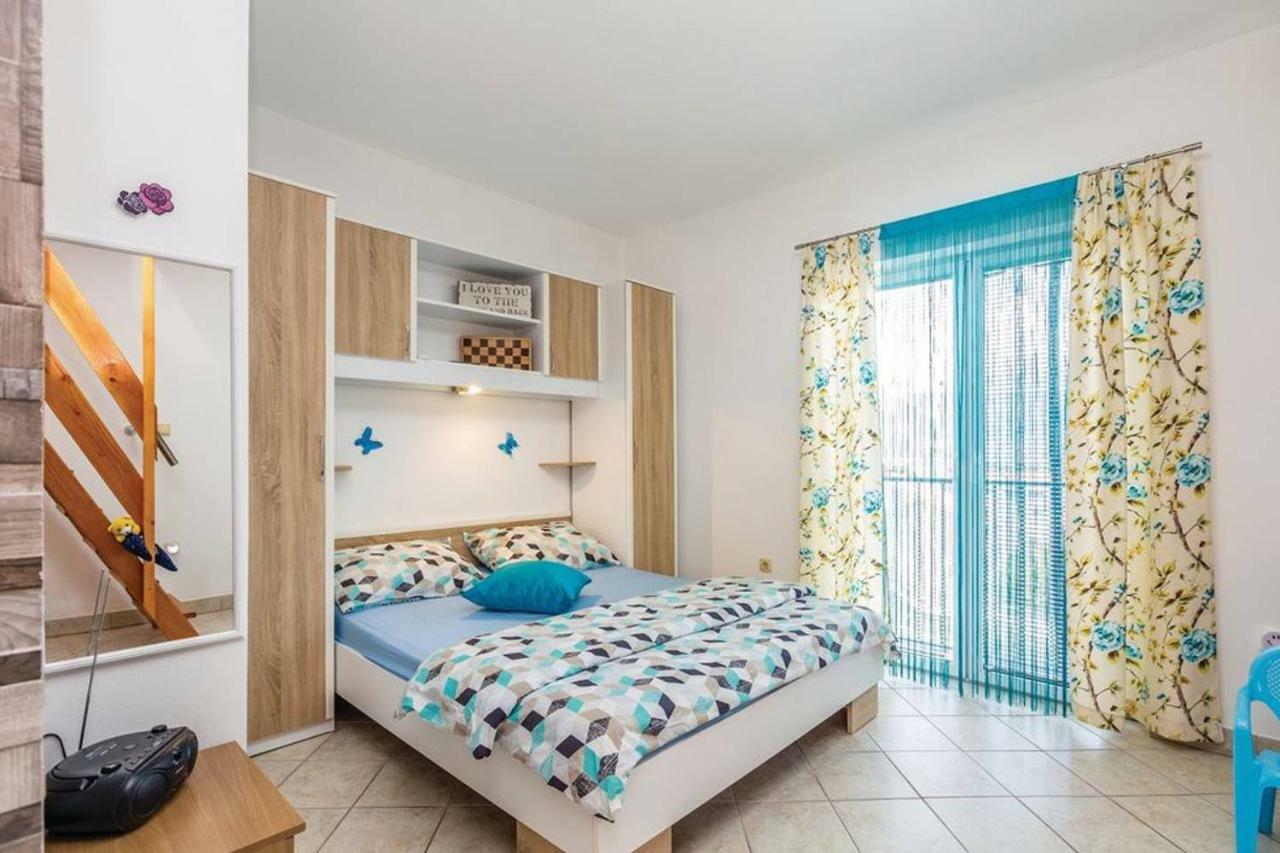 Botic Apartments Šilo Εξωτερικό φωτογραφία